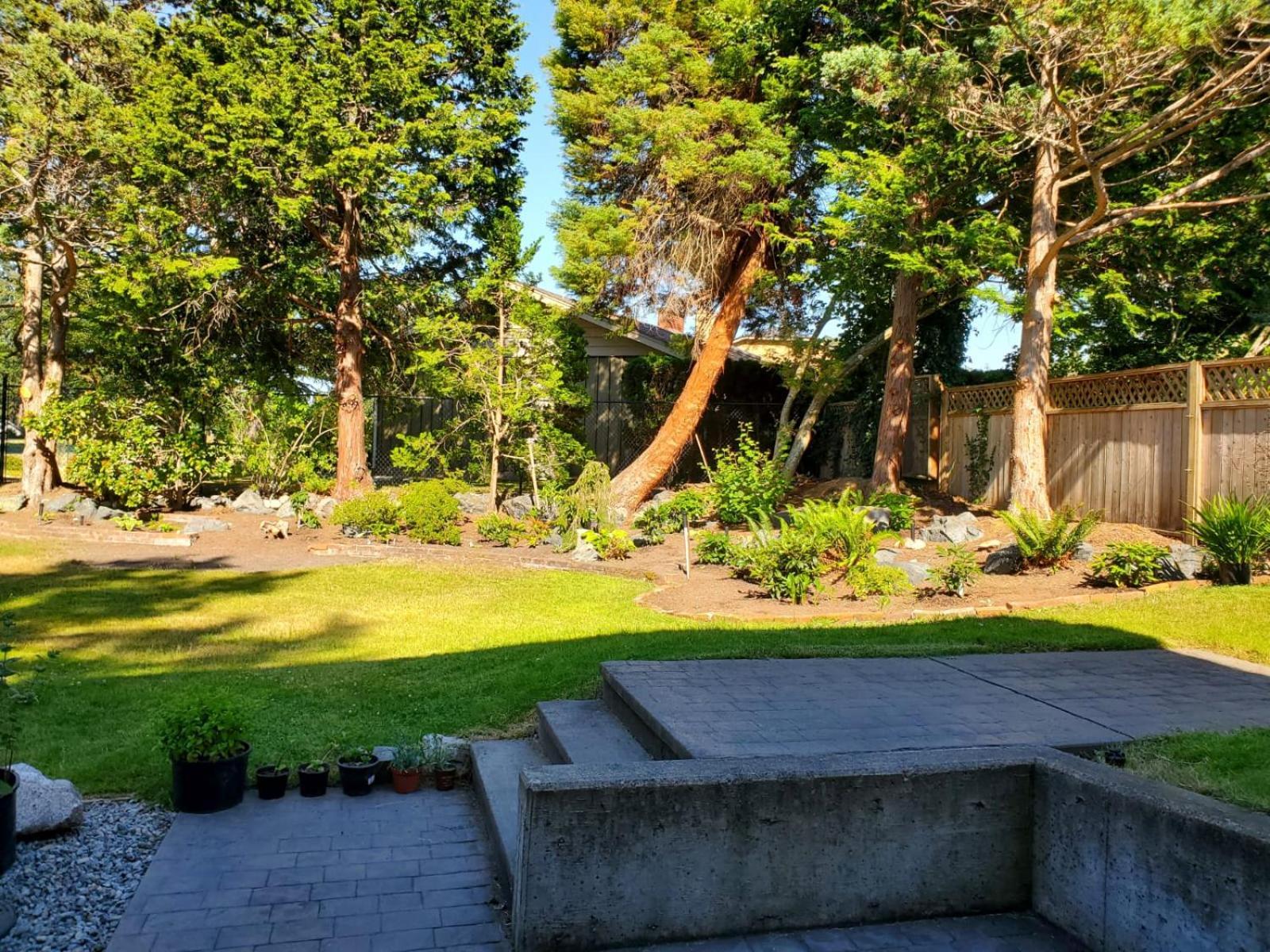 Lovely 1 Bedroom Suite Near Town Victoria Exterior foto